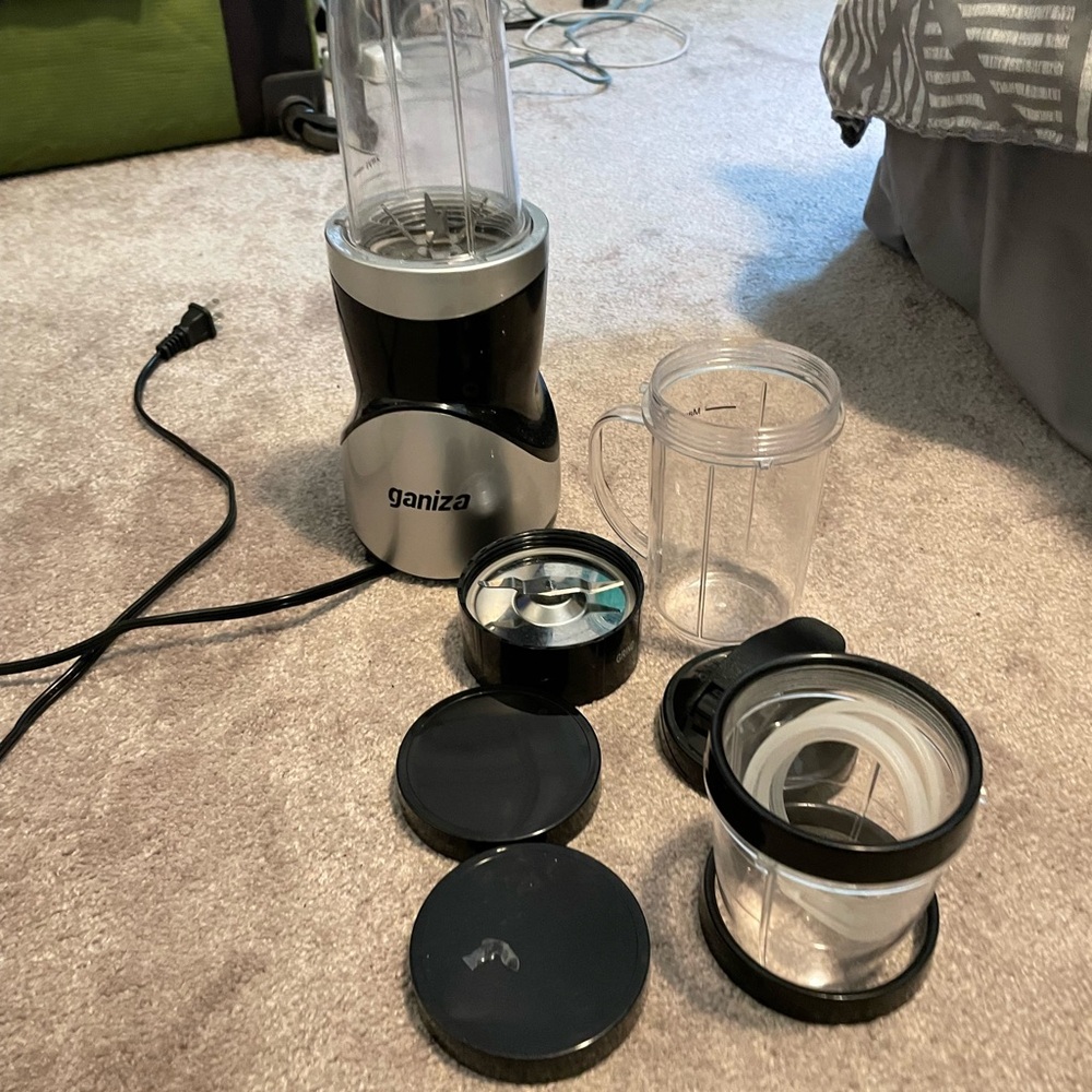Sleek Black and Silver Kitchen Tool Set